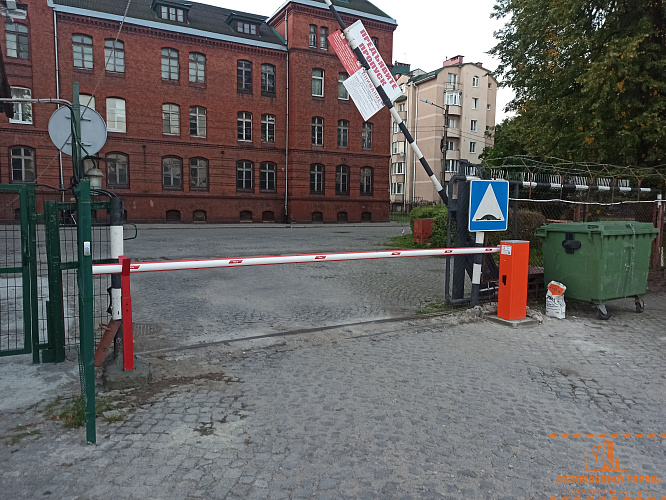 Установка 4-метрового шлагбаума на гаражное общество