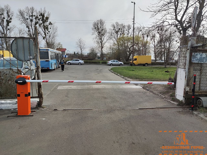 Установка шлагбаума Came на АО Молоко
