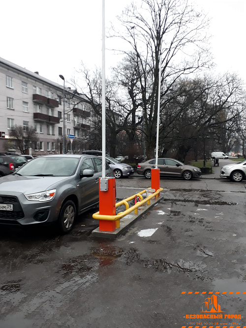 Автоматическая парковка на Драматическом театре