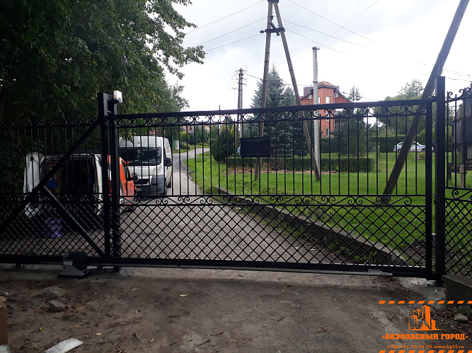 Откатные ворота с автоматикой
