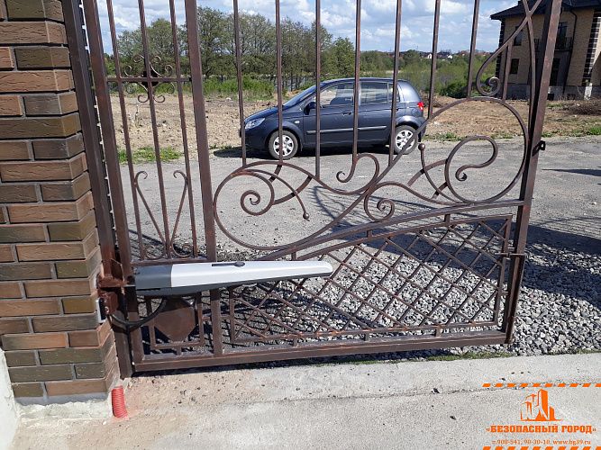 Установка автоматики на распашные ворота
