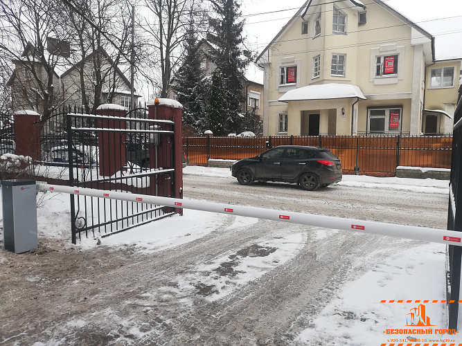 Шлагбаум на таможню
