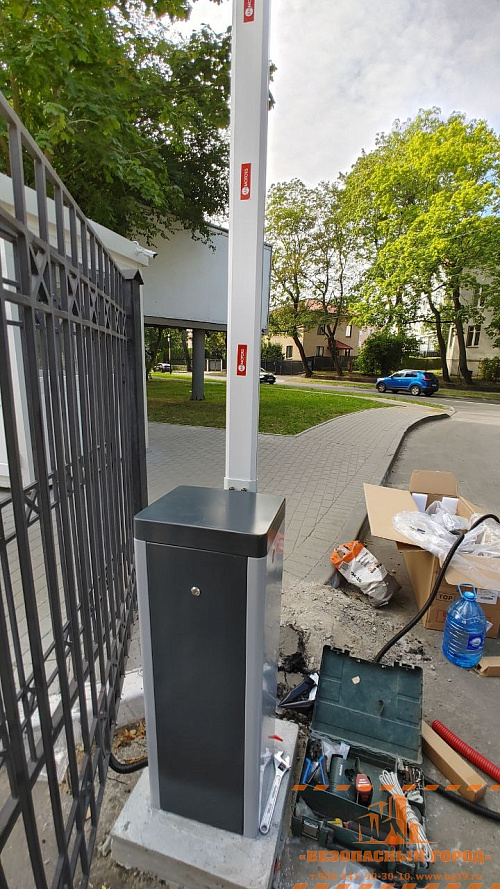 Установка шлагбаума на Детскую Областную Больницу